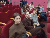 Школьники Болотнинского района посетили кинопоказ «Вальс со смертью»