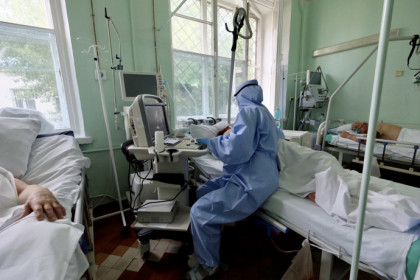 Коечный фонд расширяют в Новосибирской области – госпитализировано 172 человека