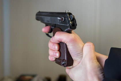 За попытку убийства школьника задержан подросток в Новосибирске