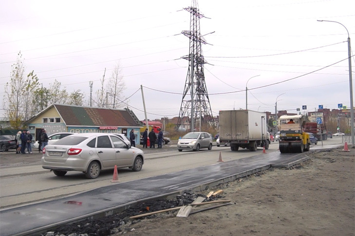 Тротуар на улице Большой сделают в Новосибирске до конца октября