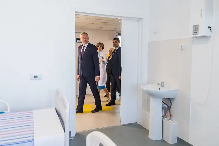 Сразу две новые поликлиники Новосибирска откроют свои двери для пациентов уже в ближайший понедельник