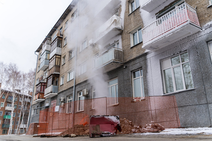 Устранение дефектов на теплосетях контролирует правительство Новосибирской области