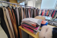 Стало известно, за какой одеждой охотятся зумеры Новосибирска