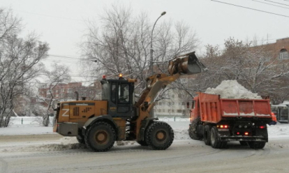 В Новосибирской области к зиме выведут почти 300 снегоуборочных машин