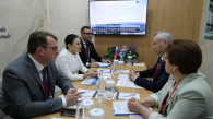 Глава НСО встретился с гендиректором Фонда «Долина Менделеева» на ПМЭФ