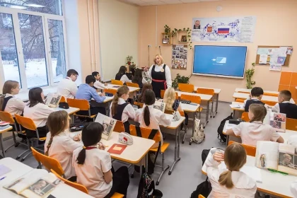 Начать перестройку графика дня рекомендовали новосибирским школьникам
