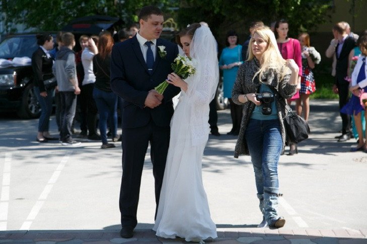 ЗАГС призвал новосибирцев отмечать свадьбы 27 июня