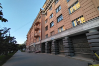 Мэрия Новосибирска пытается продать 34 кв. м в доме-памятнике
