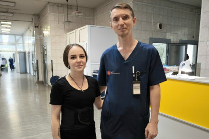 В Новосибирске упавшая с 4 этажа девушка получила титановый позвоночник