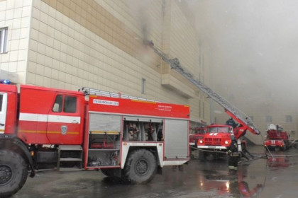 Потерявший жену и троих детей в «Зимней вишне» сибиряк рассказал о своей жизни