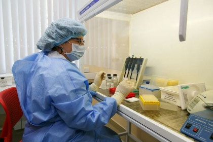 Генно-инженерными препаратами лечат в Новосибирской областной больнице