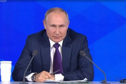 «Золотым фондом» назвал сибиряков Владимир Путин