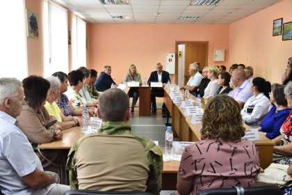 Новые меры поддержки и реабилитации участников СВО введены в Новосибирской области