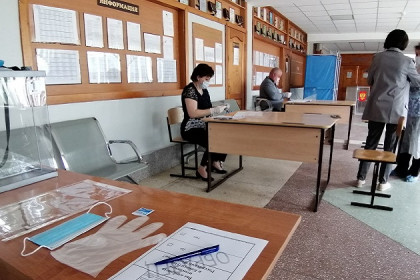Меры санитарной безопасности обеспечены при проведении общероссийского голосования в Новосибирской области