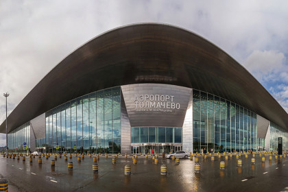 В аэропорту Толмачево задерживается прилет семи рейсов 22 октября