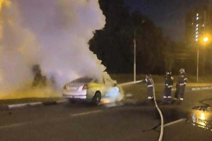 Машины стали чаще гореть в Новосибирской области