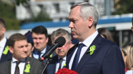 Андрей Травников почтил память жертв блокады Ленинграда