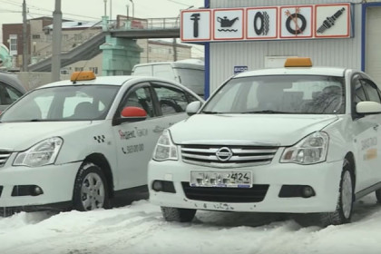Таксисты-нелегалы наводнили новосибирские улицы
