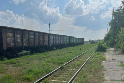 Не заметил товарняк и погиб под колесами поезда 75-летний житель Куйбышева