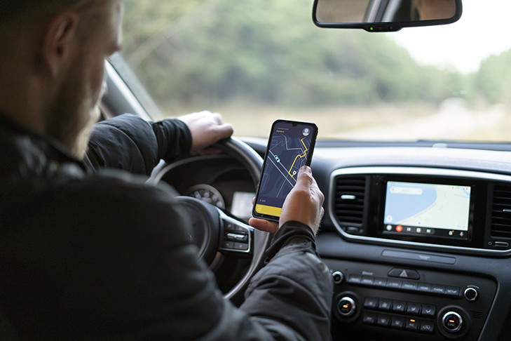 Среднее зарплатное предложение у сотрудников такси в Новосибирской области выросло на 33% — искусственный интеллект и чат-боты помогают компаниям нанимать быстрее