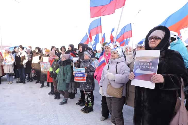 Митинг в поддержку Владимира Путина и бойцов СВО прошел в Искитимском районе