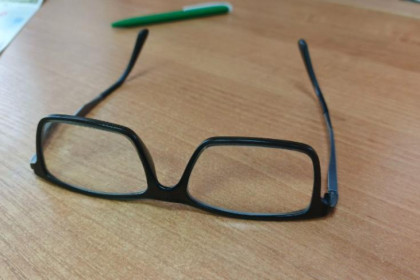 Судимость за брошенные в лицо очки получил ревнивец из Новосибирска