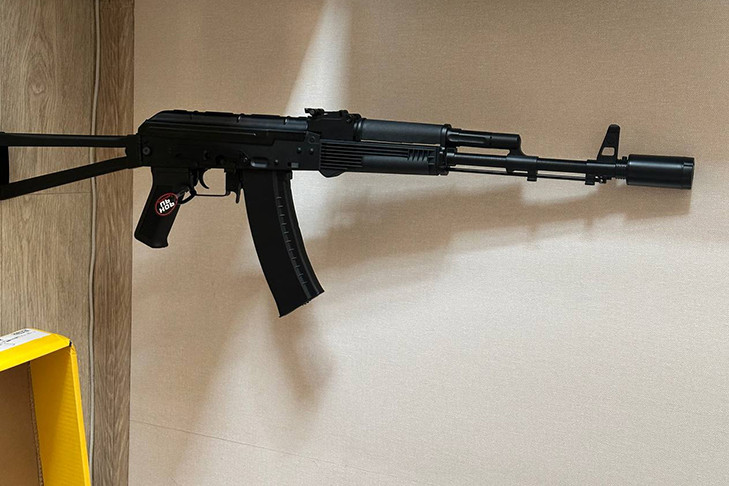 Четверо новосибирцев задержаны за организацию нелегального рынка оружия