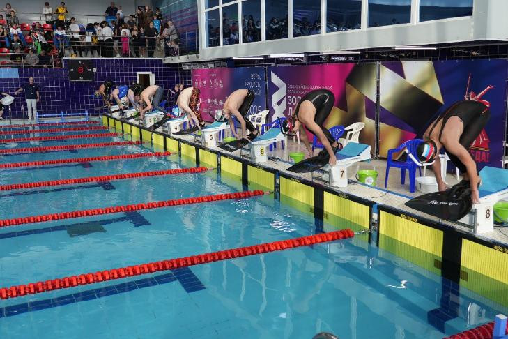 Три рекорда установили на турнире «Золотая ласта» в Новосибирске