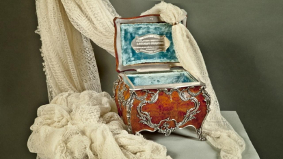 В Оренбурге выставили на продажу царский пуховый платок за 7 млн рублей