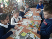 Мурлыкающий мир: Раисинские первоклассники отметили День кошек