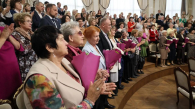 Губернатор поздравил новосибирских педагогов с наступающим Днём учителя