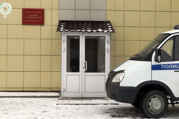 Двум судьям из Новосибирской области грозит уголовное преследование после вмешательства Бастрыкина