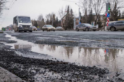 Об опасном гололеде на дорогах предупредила ГИБДД Новосибирска