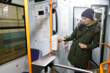 Турникеты уберут из новосибирских трамваев