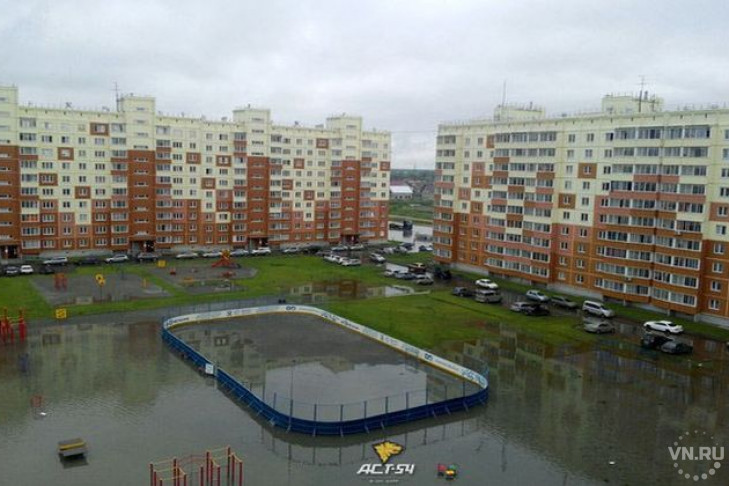 Ливень в очередной раз превратил Новосибирск в Венецию
