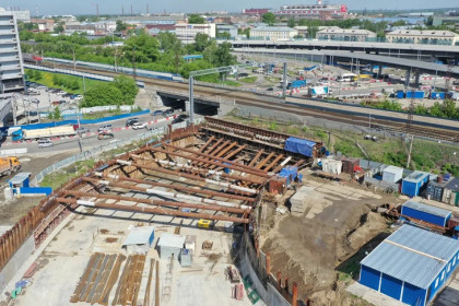Почти 40 тысяч машин ежедневно проезжает по четвертому мосту Новосибирска