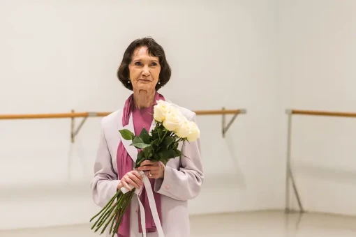 Легендарная Фея Карабос отметила 90-летие в НОВАТе