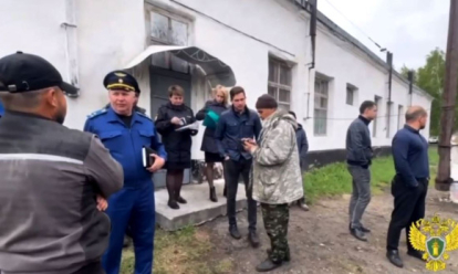 Нелегальная бригада: иностранцев-нелегалов и сибиряка осудят в Новосибирской области