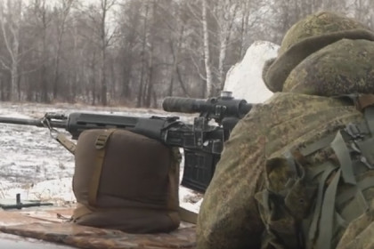 Снайперы состязаются в меткости на Юргинском полигоне
