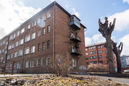Два дома соцгорода «Сибкомбайн» расселяют после введения режима ЧС в Новосибирске