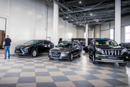 Где моя тачка, чувак: новосибирцы покупают первое авто до 20 лет