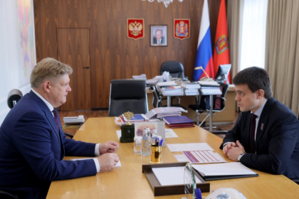 Анатолий Серышев провёл рабочую встречу с Михаилом Котюковым