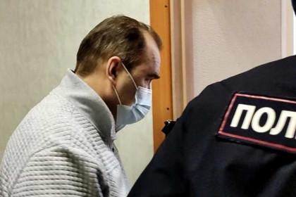 Жену экс-прокурора Фалилеева выселяют из огромной квартиры в центре Новосибирска