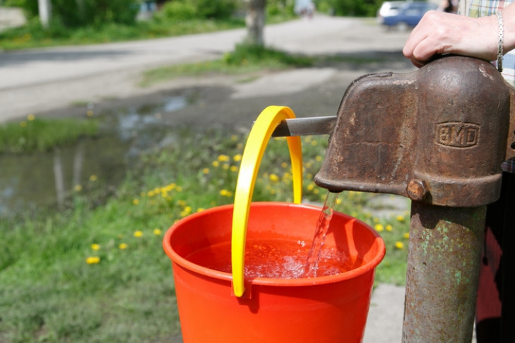 Жителей села Усть-Изес полтора года травили водой из колонки №8