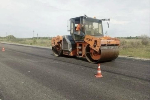 В Новосибирской области обновляют стратегическую трассу, связывающую пять районов