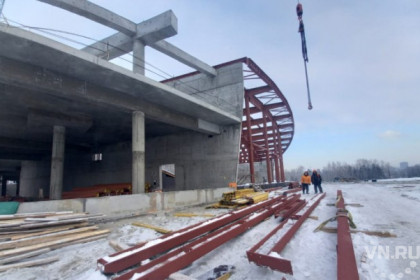 Четвертый этаж из шести: новый этап строительства ЛДС к МЧМ-2023 стартовал в Новосибирске 