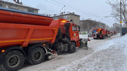 В Новосибирской области подготовили 1367 единиц техники для зимних дорог