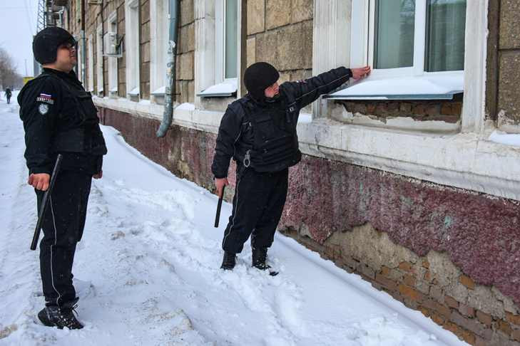 В Новосибирске неизвестные обстреляли окна Музея истории