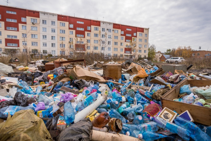 Последствия мусорной забастовки ликвидируют к 27 апреля в Новосибирске