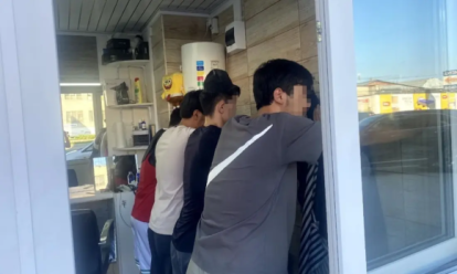 Силовики задержали 27 посетителей кафе узбекской кухни под Новосибирском